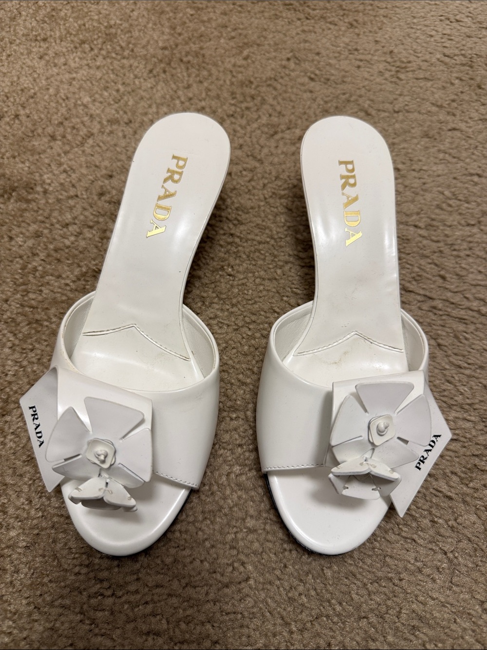 Prada White Leather Slide Mules with Floral Appliqué